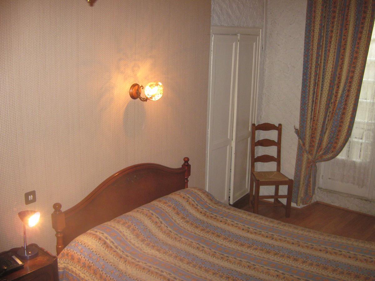 Logis Hotel Restaurant La Chaumiere Tournon-sur-Rhone Eksteriør bilde